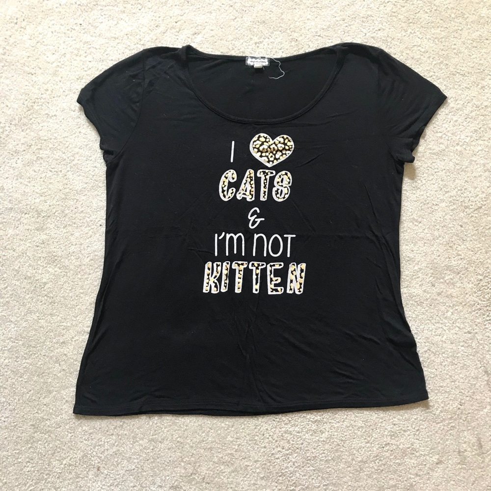 Soft and Cozy Eyeshadow T-shirt